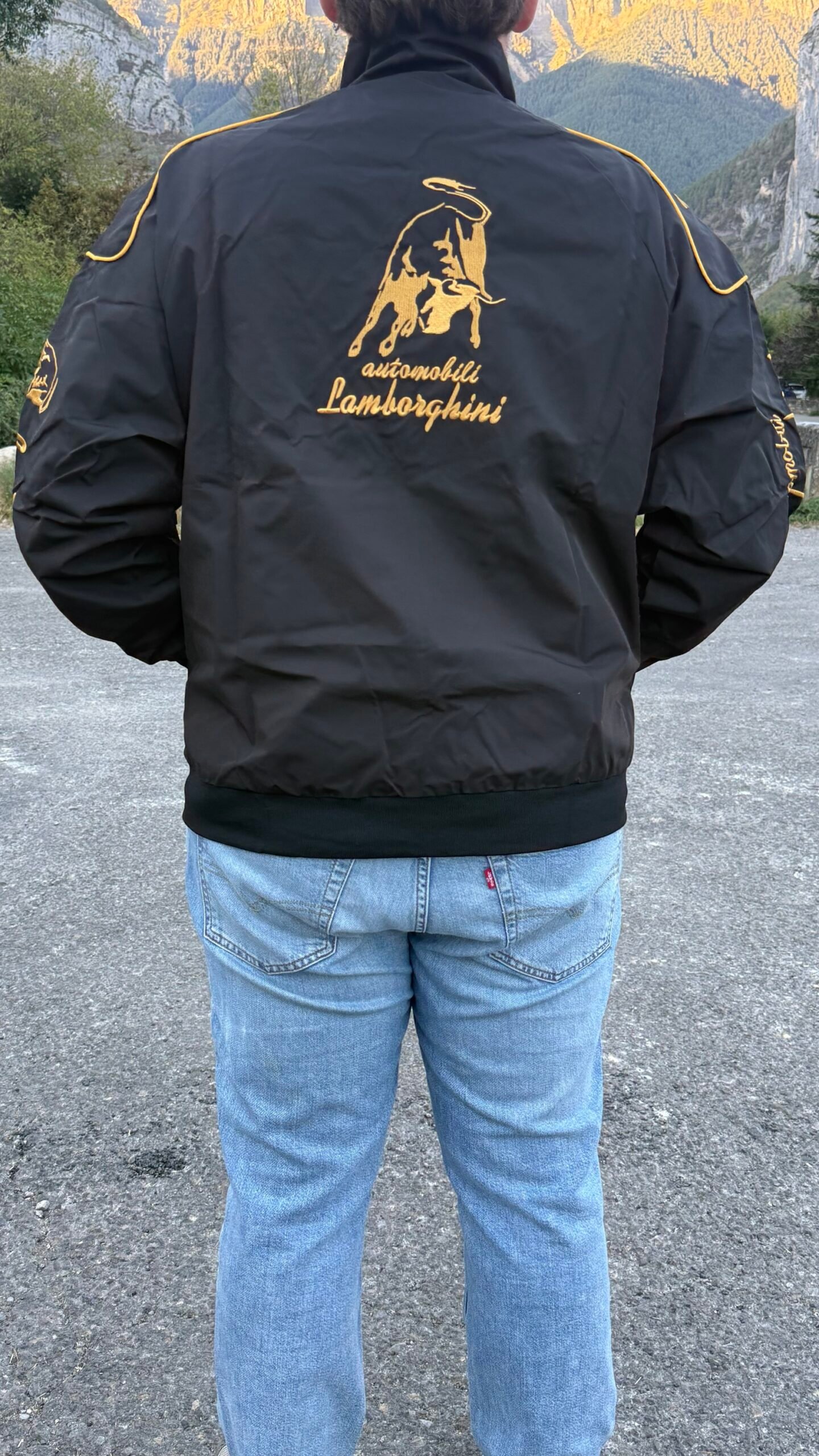 Chaqueta Racing Lamborghini Vintage – Negra (Bordada) - Imagen 2
